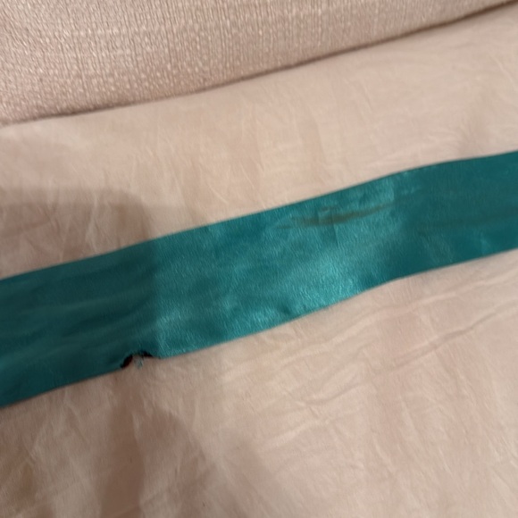 Robe - Picture 5 of 5